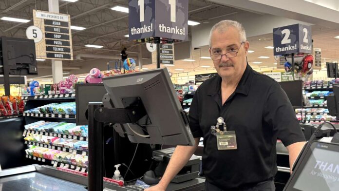 Fenton former volunteer firefighter David Dunville wins 2025 SpartanNash Circle of Excellence award