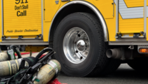 Honolulu Fire Department extinguishes residential building fire in Mililani