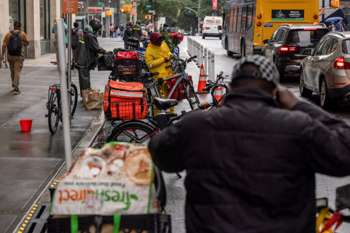 NYC Sues Delivery App Over Lost Pay in New Mamdani Crackdown