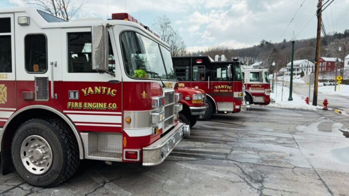 4 Conn. volunteer fire departments sue city, challenge authority over unified command fire policy