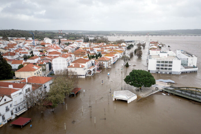 Portugal Rolls Out $2.9 Billion Aid as Deadly Flooding Spreads