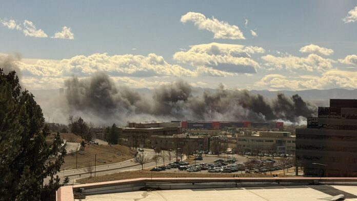 Thornton grass fire near high school shuts down I-25, injures four firefighters, prompts evacuations