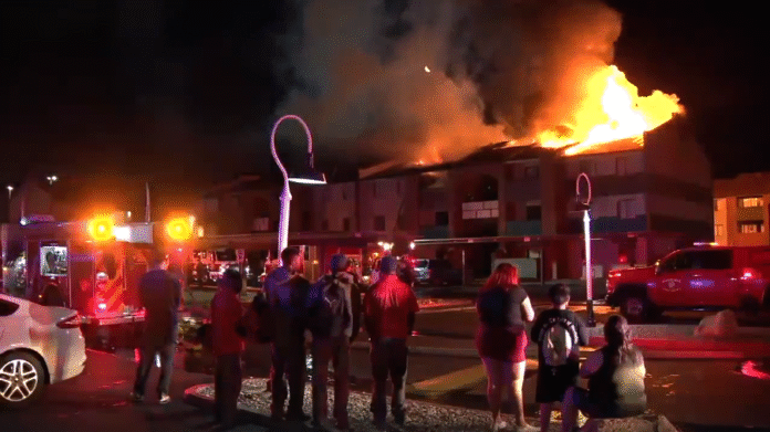 Firefighters battle large fire at apartment complex in Phoenix