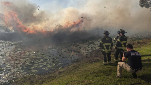 Firefighters stop wildfire from reaching RV park in Ocala National Forest