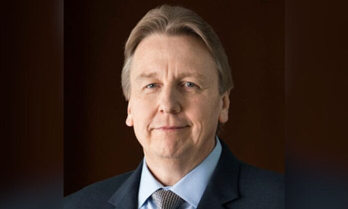 Former FM CEO Thomas Lawson dies after four decades of leadership