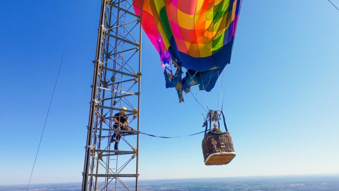 Longview firefighters describe rare 900-foot tower rescue after hot air balloon strike