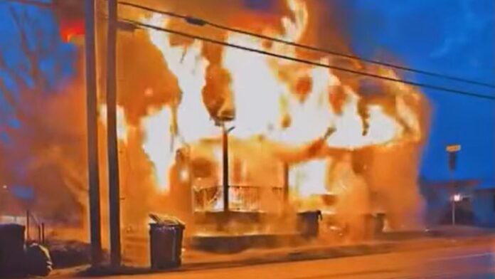 Ohio house fire kills woman and five children, injures eight firefighter