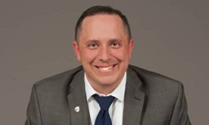 Professional lines require advisory depth as markets shift rapidly