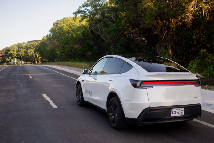 Tesla Faces Intensified US Safety Probe Over ‘Full-Self Driving’