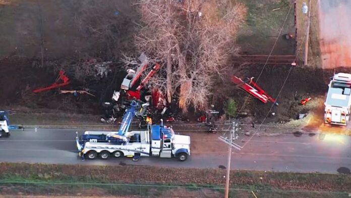 Two Goldsby firefighters killed in tanker rollover while responding to structure fire