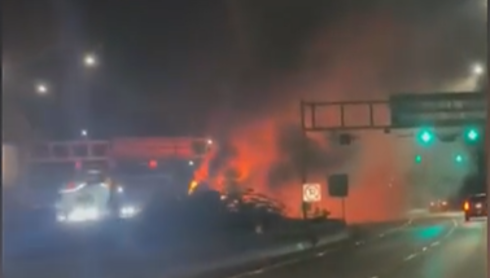 VIDEOS: Kahuku students escape bus fire on H-3 Freeway