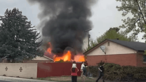 Abandoned house catches on fire in West Valley