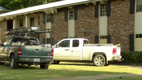 Columbus apartment fire displaces 18 families