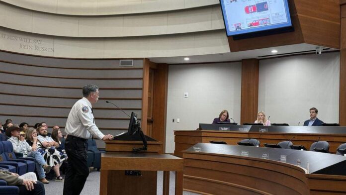 Grapevine City Council approves $325,000 squad truck, replaces Engine 1 despite firefighter opposition