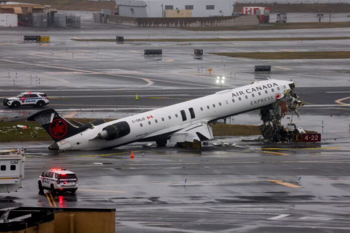 Missed Warnings, Flawed Communication at Play in LaGuardia Crash