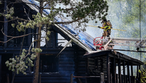 Follow Up: Dozens of firefighters respond to house fire in Evergreen