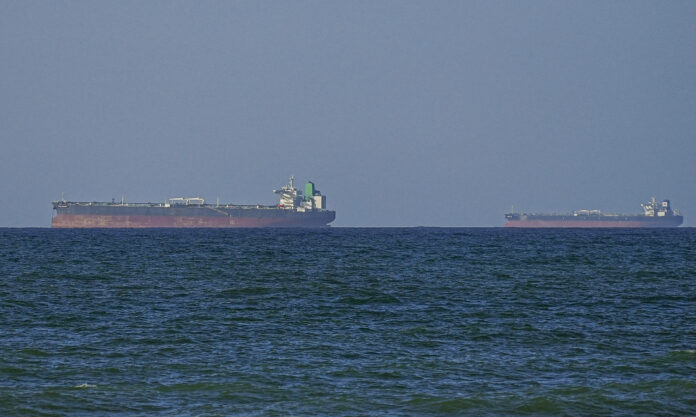 Strait of Hormuz Transits Halted Since Tuesday as US, Iran Clash